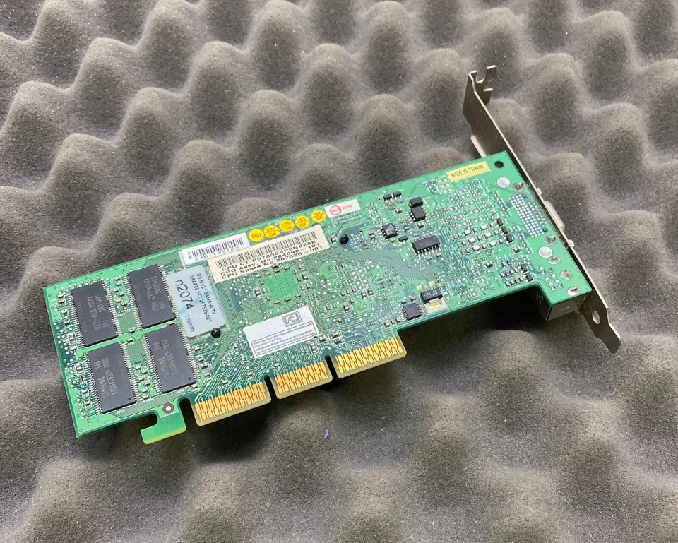 64MB Compaq 267526-001 nVidia GeForce MX420 VGA / TV-OUT AGP Graphics Video Card - Image 3 of 4