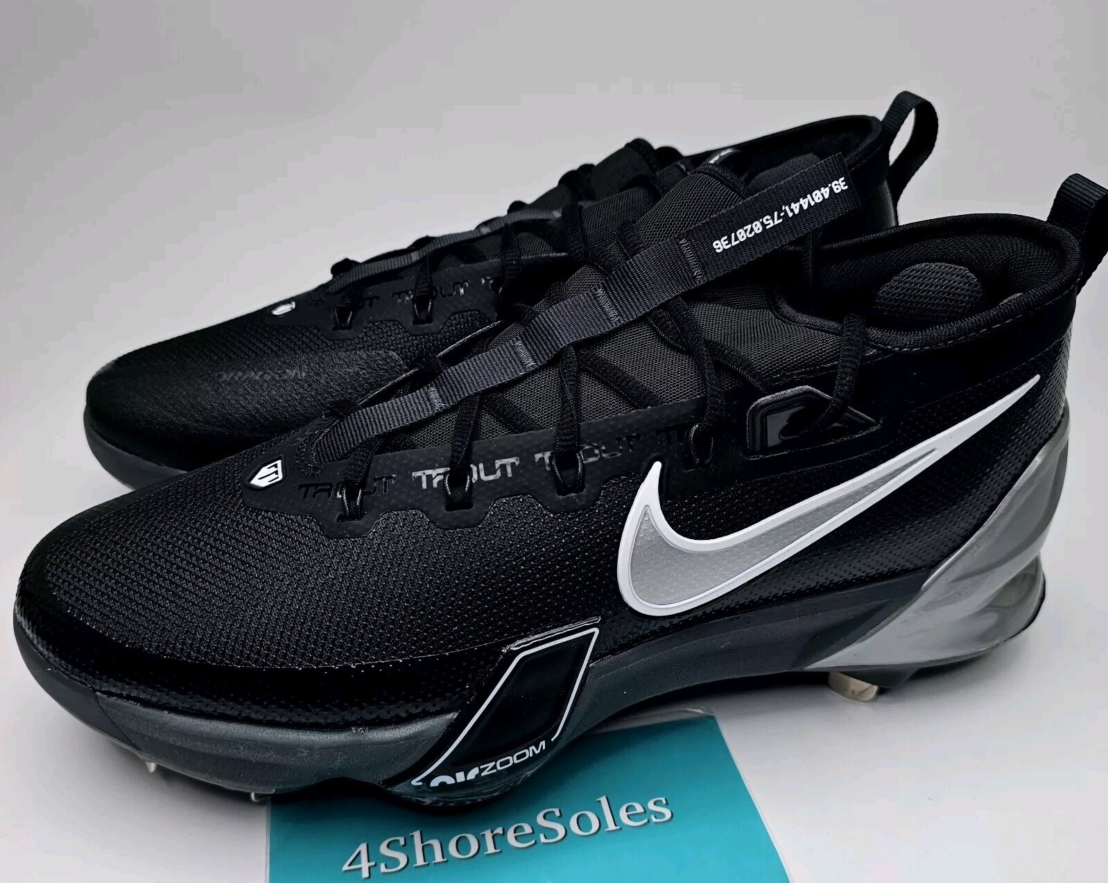 NEW Nike Men’s SZ 9 Force Zoom Trout 9 Elite Baseball Black Silver FB2906-003