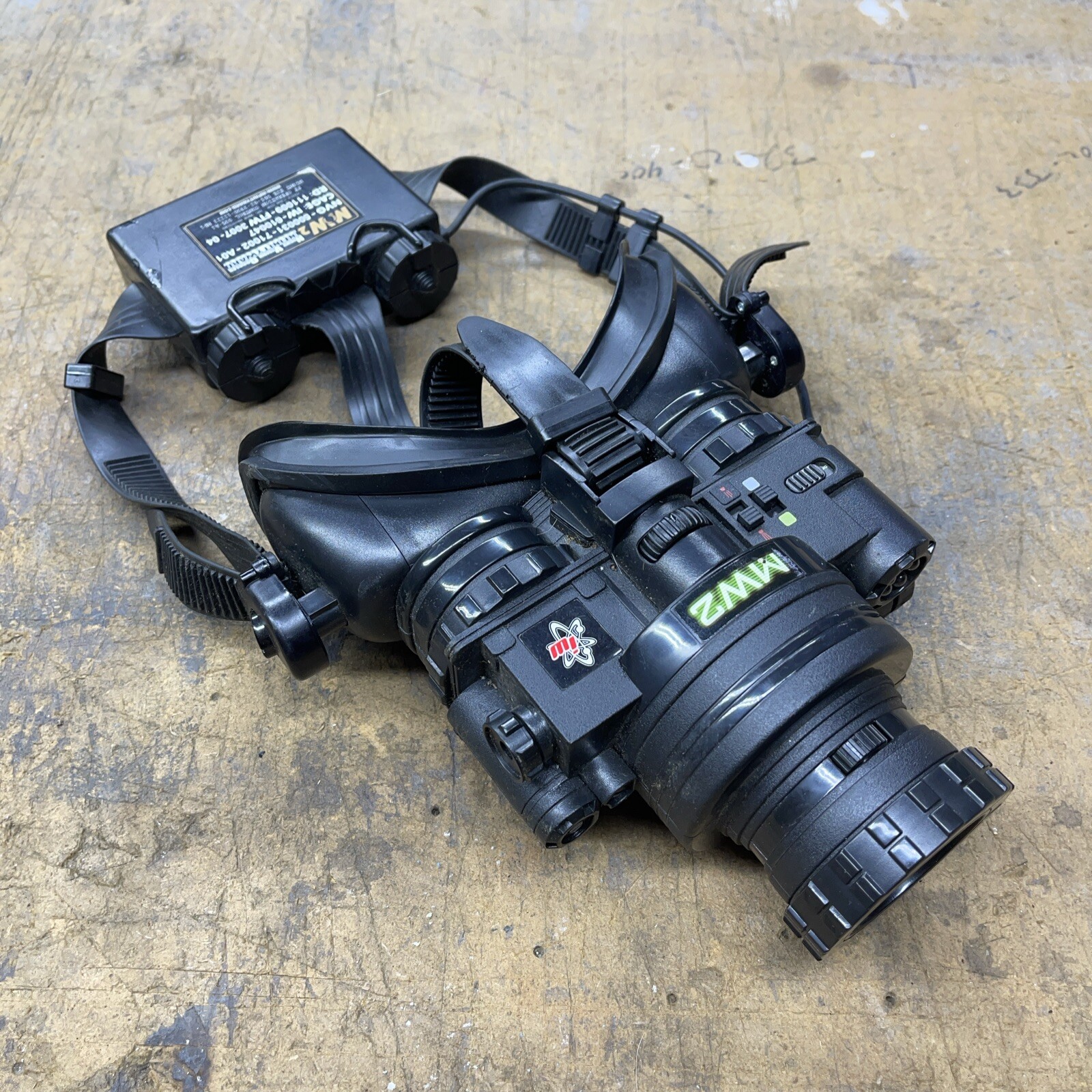 Call of Duty MW2 Modern Warfare 2 MW2 Night Vision Goggles Infinity