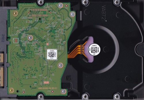 WD80EDAZ-11CEWB0 sn : RD0 MAR/2024 3VAHA2 Thaïlande 8 To SATA 3,5" Western Digital - Photo 5/5