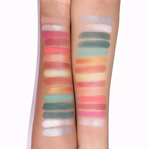 Makeup Revolution | Maxi Reloaded Eyeshadow Palette Big Shot | 45 Eyeshadow Shad - Image 4 of 4