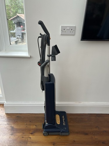 Sebo Automatic X4 Extra Upright Vacuum Cleaner 1300W - Picture 14 of 16