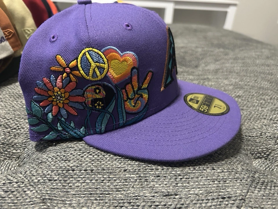 New Era 59Fifty MLB Arizona Diamondbacks 2001 Parche Groovy Gorra Ajustada Sombrero 7 3/4 Foto 2 de 4