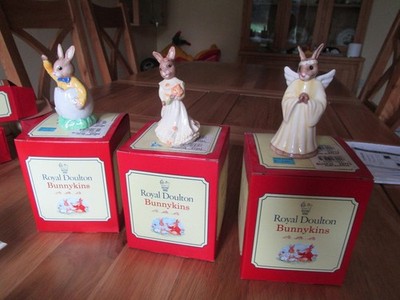 ROYAL DOULTON BUNNYKINS MADE IN ENGLAND x 3 OSTERGRÜSSE, BRAUTJUNGFER ENGEL