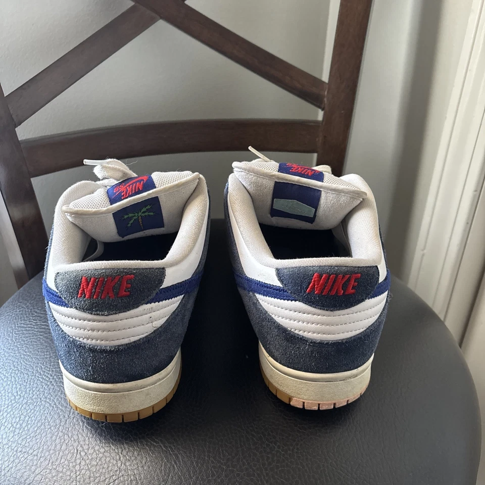 Zapatillas bajas de cuero para hombre Nike SB Dunk talla 12 azul/blanco Foto 2 de 4