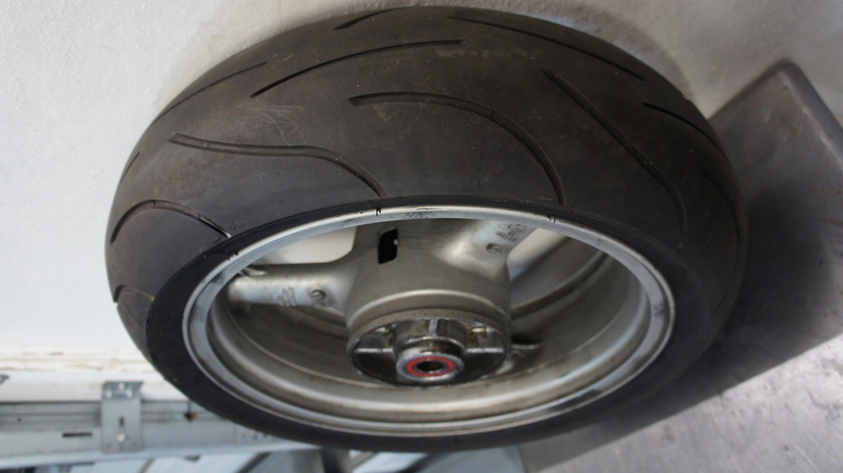 ZX600 J ZZX6 ZX6 NINJA KAWASAKI 06 2006 OEM REAR WHEEL | eBay
