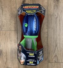 New Aerobie Sonic Fin Aerodynamic Football Russell Wilson