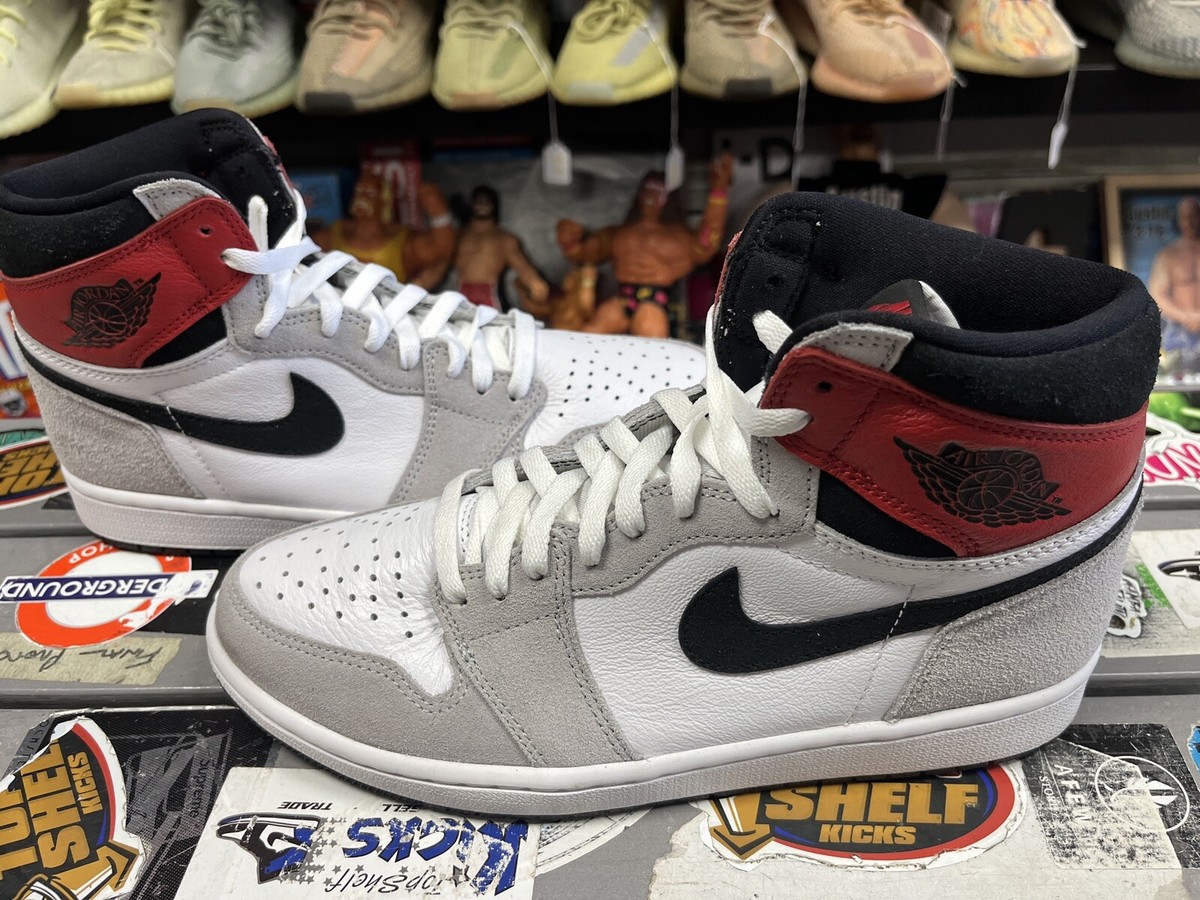 Nike Air Jordan 1 High OG Smoke Grey Size 9 Authentic Nike Air Jordan 1 High OG Smoke Grey Size 9 Authentic