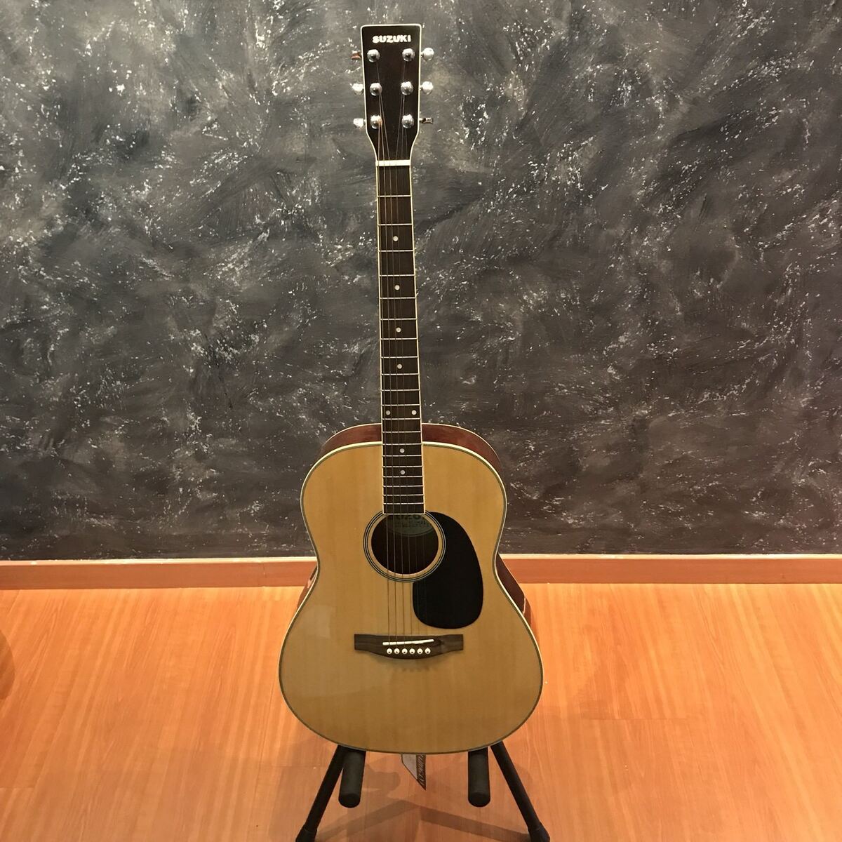 Suzuki SFG-25 Acoustic Guitar | eBay Suzuki SFG-25 Acoustic Guitar | eBay