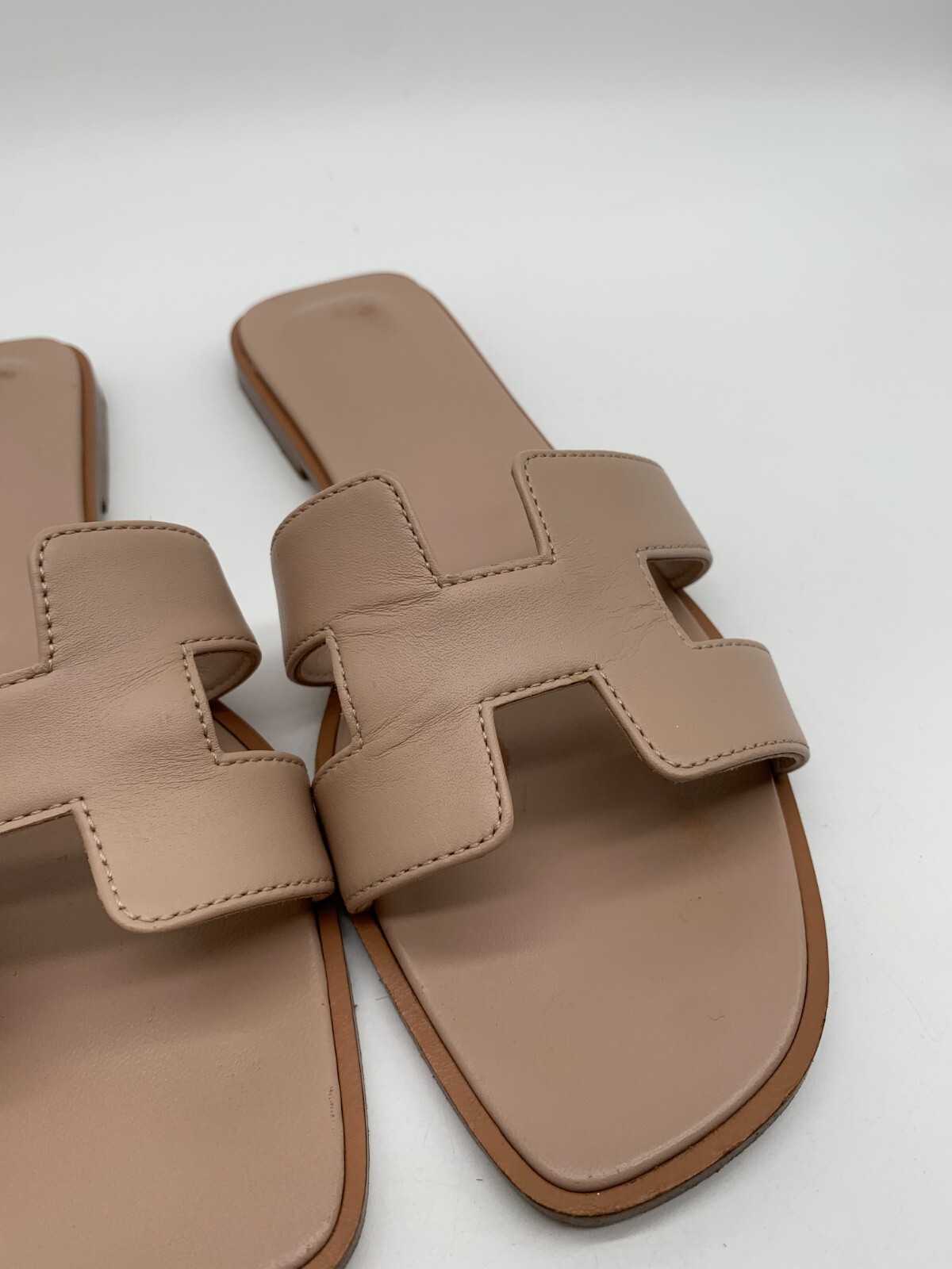 Hermes Oran Sandals EU 38.5 UK 5.5 VGC nude dusky pink flat slides rrp £610 image 7