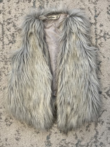 Fitch Kids Girls Faux Fur Vest 