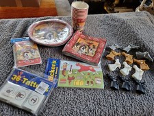 Western Red Cowboy Horse Birthday Party Supplies Pack 8 Guests Tableware Bundle