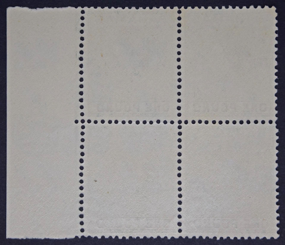 BAHAMAS SG157a KGVI 1943 £1 Blue-Green & Black, Unmounted Mint Block of 4 - Image 2 of 2