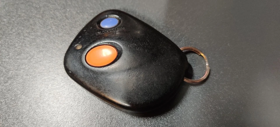 Mando a distancia Subaru Impreza 2003-2004 entrada sin llave A269ZUA111 88036AE060 Foto 2 de 3