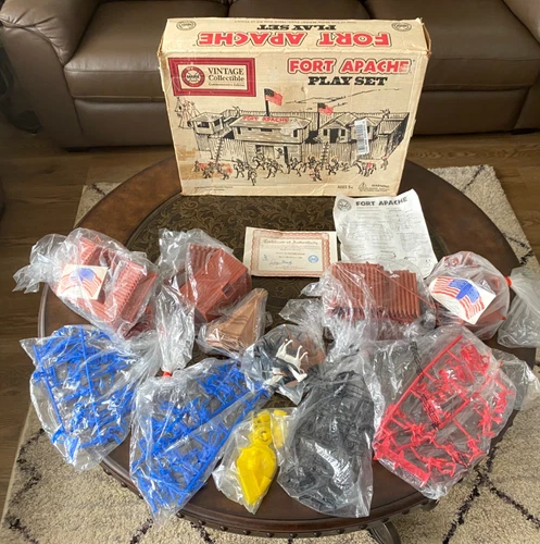 Marx 1995 Fort Apache Play Set Vintage Collectible Commemorative Edition # 4501