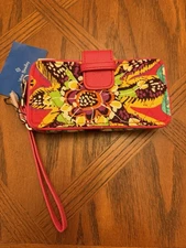Vera Bradley Wallet Wristlet In Rumba Pink Floral Women's Quilted Zip
