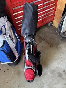 Tour X Red/Black Stand Golf Bag w/ Rain Hood, Nylon, Shoulder Strap, Zip