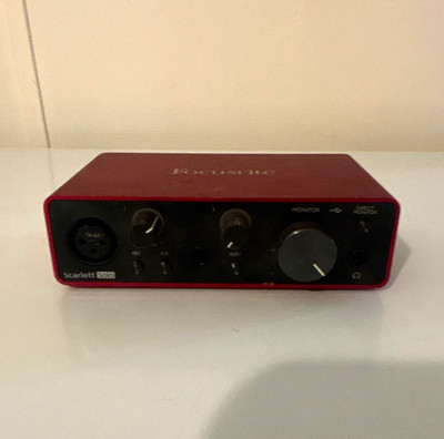 Focusrite Scarlett Solo USB-C 2-Ch Audio Interface 24-bit/192kHz Phantom