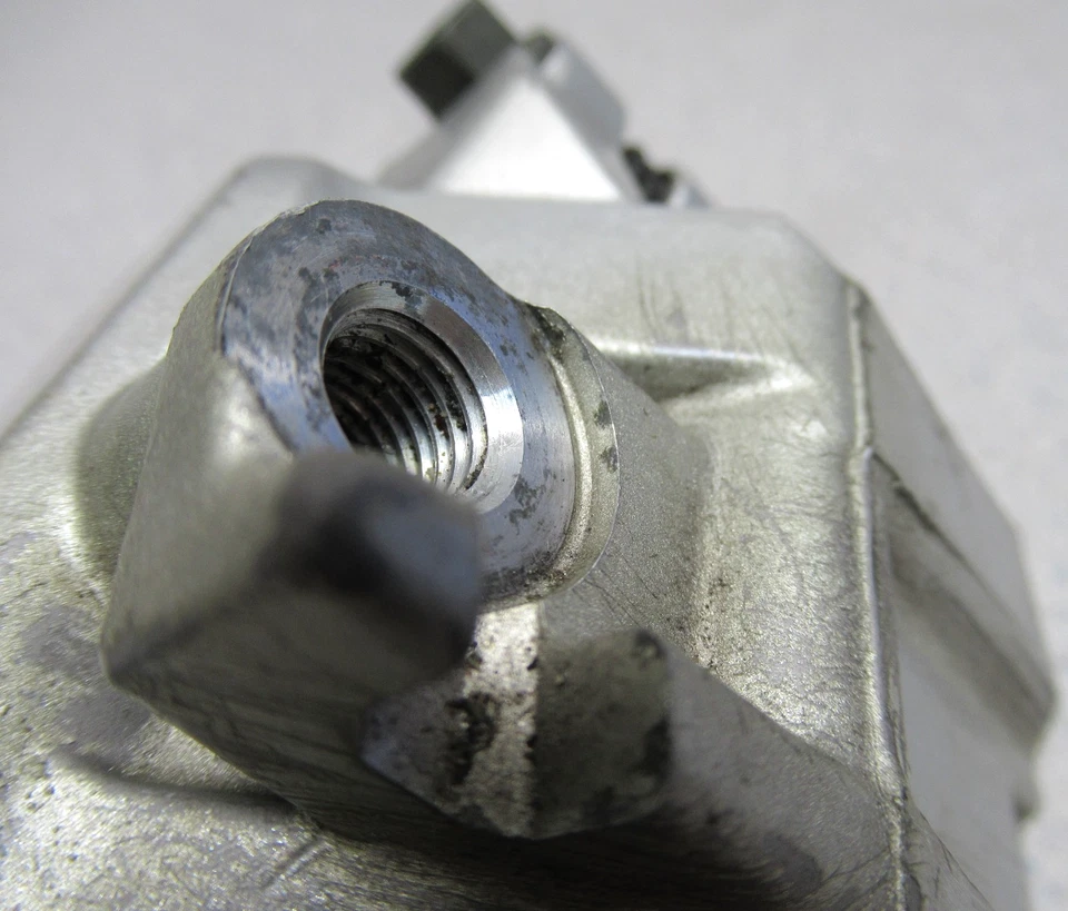 Yamaha V Star 650 2007 pinza de freno delantera derecha Foto 4 de 4