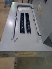 GE 225A 240V 42S 3ph Main Lug Panel -306