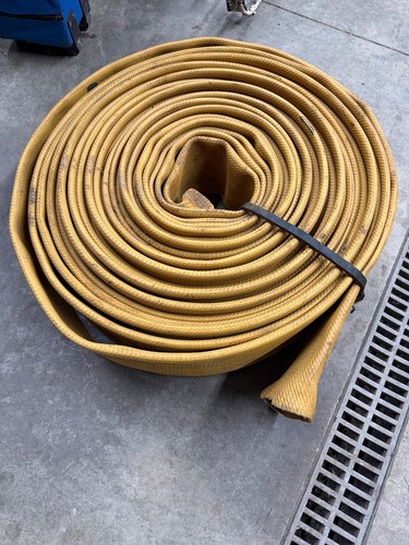 6  1/2" wide rubber heavy duty Fire hose for boat docks etc. 10' length