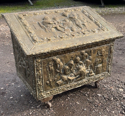 Vintage 1970's Brass Embossed Coal Box Log Box On Castors Tavern Scene