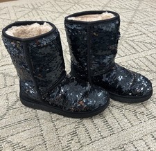 UGG Sequin Sheepskin Boots Size US 5 Womens