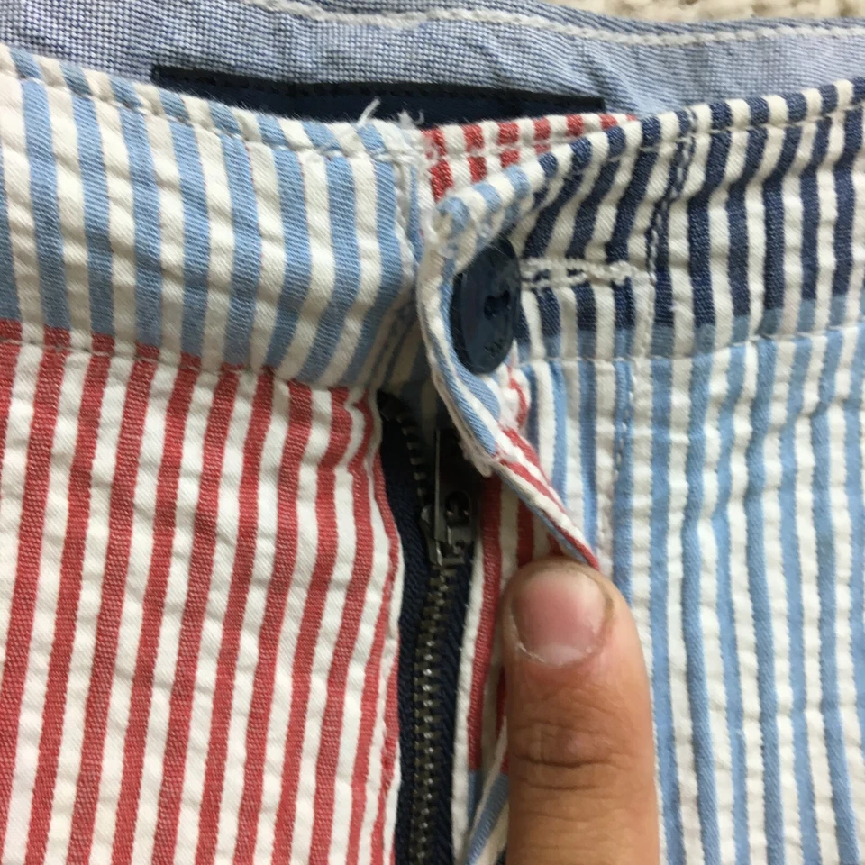 Tommy Hilfiger Shorts 40 Mens Blue Red Seersucker Chino Check Flat Front Modern - Image 2 of 4