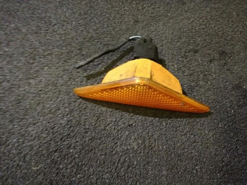 Ford Mondeo 2003 Clear Side Repeaters Right 1s7113k309ab, Genuine #147023-40