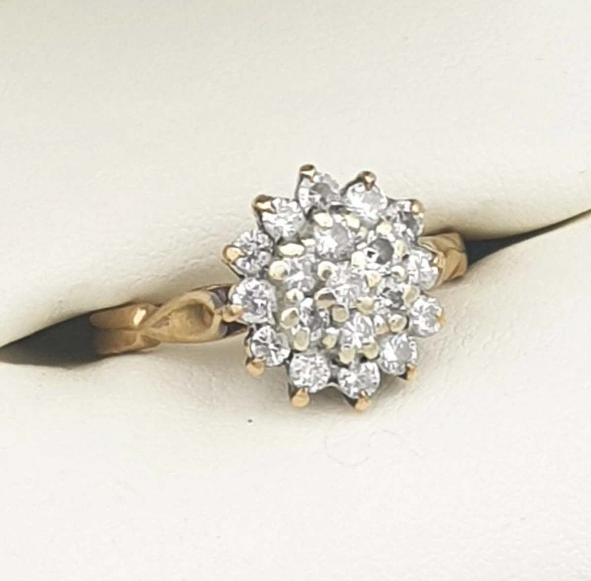 1980s Vintage Diamond Cluster Ring 9ct Gold Engagement Jewellery