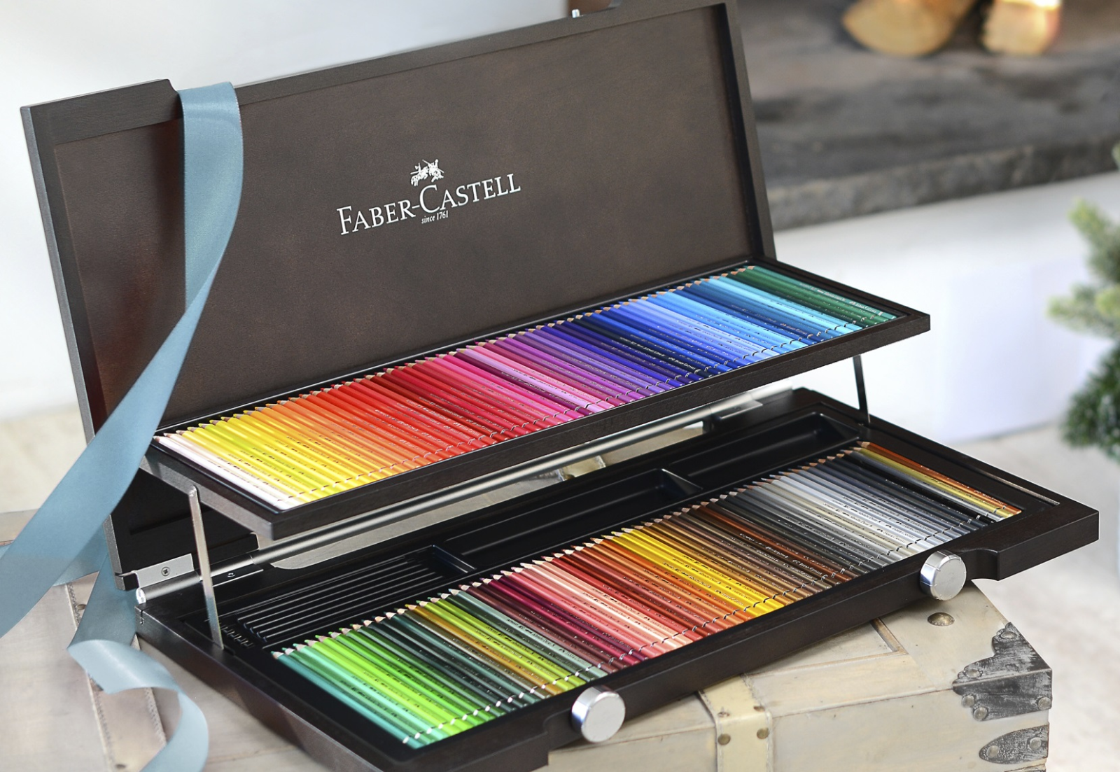 Color Pencils for Adults: 120 Polychromos Artists Color Pencils in a Wood  Case – Faber-Castell USA