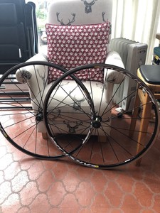 mavic aksium 10 speed