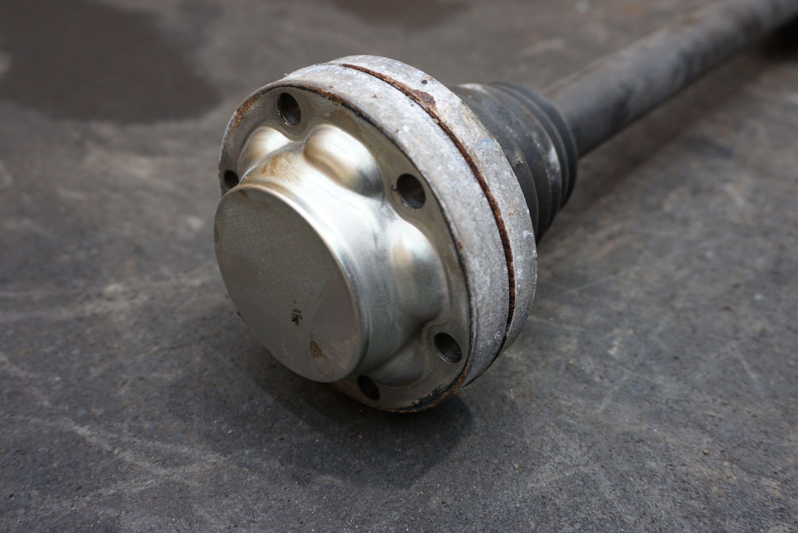 Rear Left Or Right Axle Shaft OEM 4M0501203 Bentley Bentayga 16-20 Audi Q7 17-19