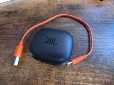 JBL Live Pro 2 Noise-Canceling True Wireless In-Ear Headphones Earbuds -black