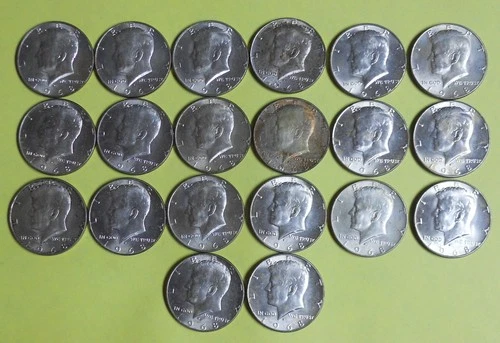 Lot (20) 1968-D Kennedy Half Dollars 40% Silver... mostly AU-like detail