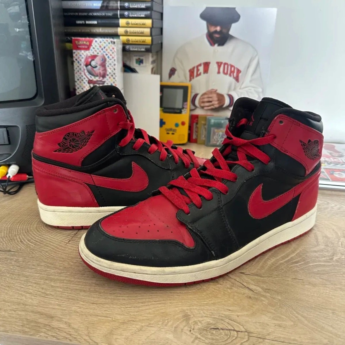 Air Jordan 1 High Retro DMP \'Chicago Bulls\' Men’s SZ 11 (332550-061) Nike Air Jordan 1 Retro Bred 2009 DMP High Chicago Bulls  main image 4