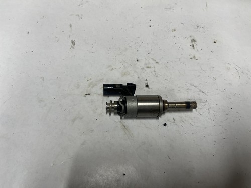 AUDI A3 Limousine 8VS, 8VM 2017 Einspritzventil