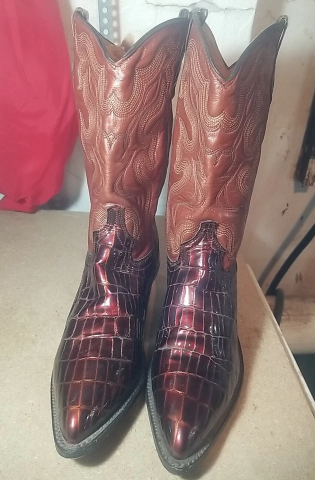 Botas de tacón Abilene Western de 2′′ para mujer, talla 7 1/2 M  Foto 2 de 4