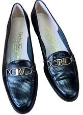 Salvatore Ferragamo Alligator Print Black Low Heel GOLD Buckle Sz 6 2A