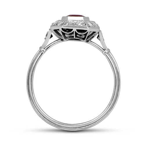 Anillo de compromiso certificado con halo de diamantes esmeralda rubí rojo de 1,80 quilates en oro blanco de 14 k Foto 4 de 4