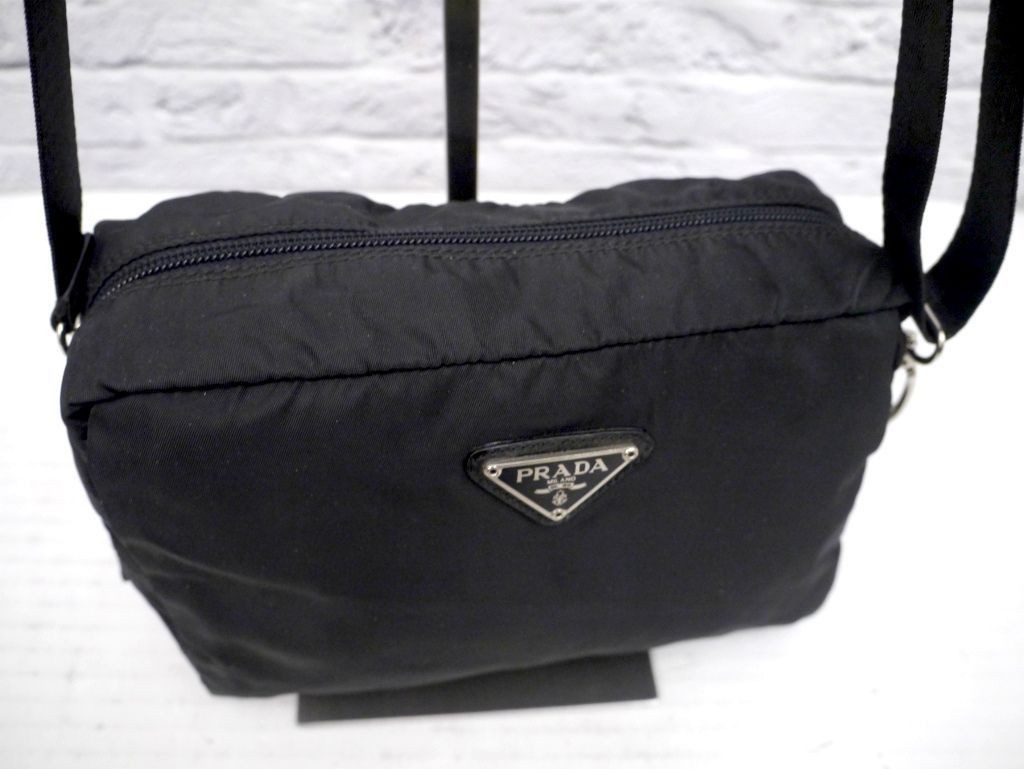 PRADA Tessuto Nylon Saffiano Leather Crossbody Camera Bag Black 7.9 x 4.7 x 3.1" thumbnail 6