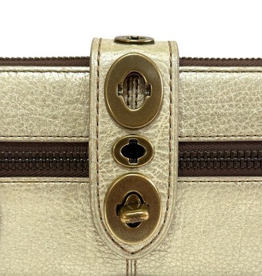 COACH LTD ED LILY LEGACY PLATINUM LEATHER TURNLOCK ZIP CLUTCH 