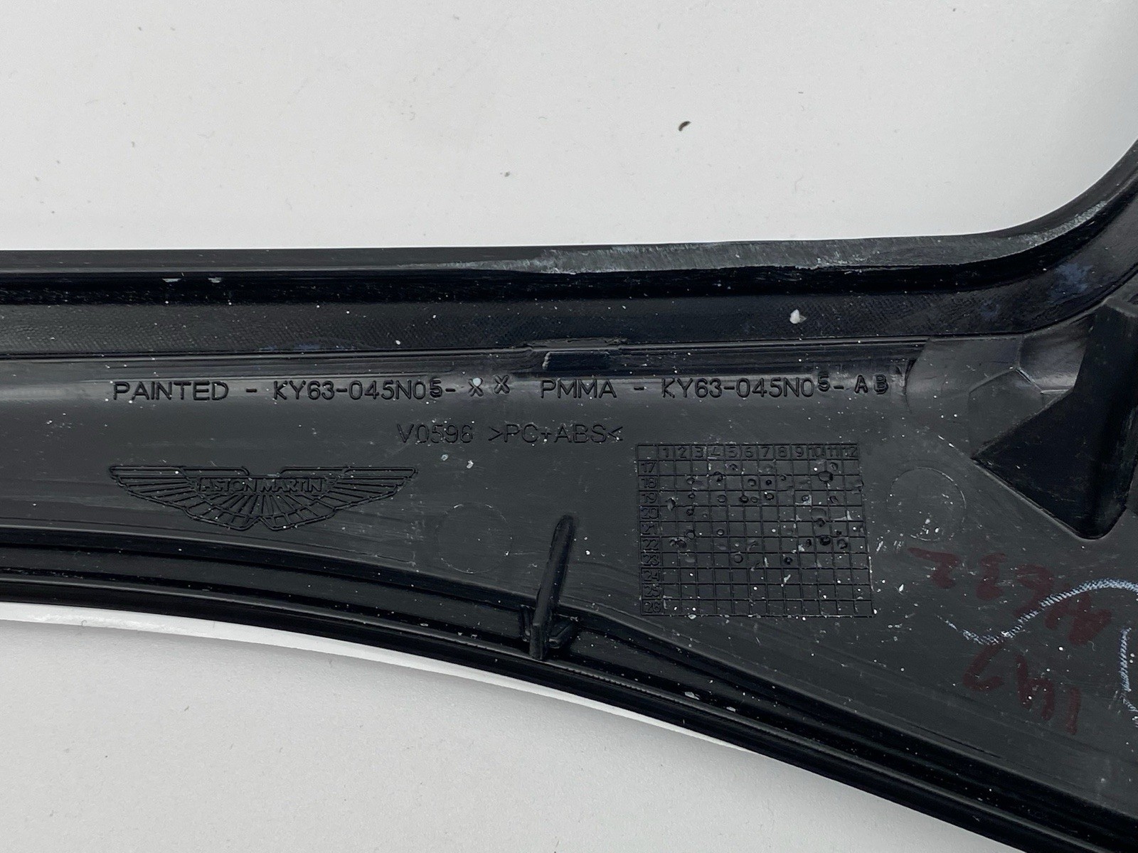 2019-2023 ASTON MARTIN VANTAGE DRIVER SIDE CENTER CONSOLE TRIM PANEL BLACK GLOSS