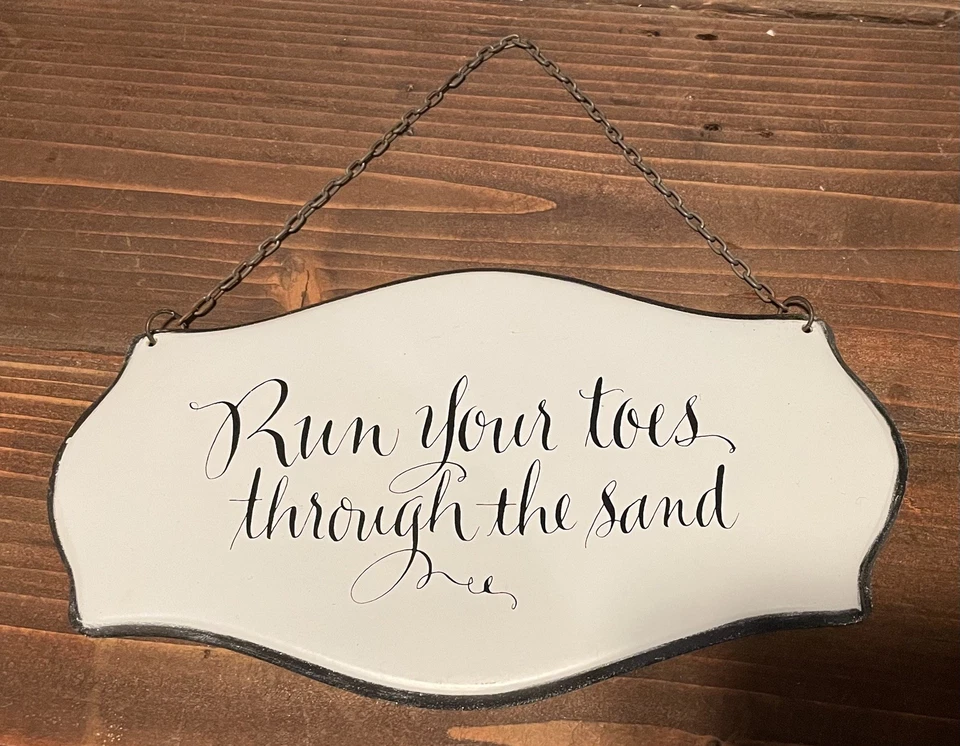 海滩别墅标志 四件套,上釉金属,复古外观 — 第 3/4 张图片