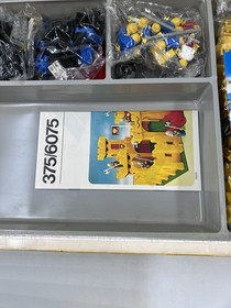 LEGO 6075 Classic Castle Yellow Castle New and Sealed from 1981