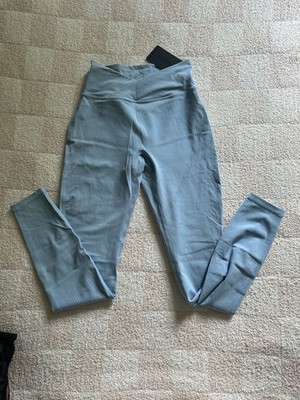 Alphalete Women's Surface Limitless Leggings in Ice Blue