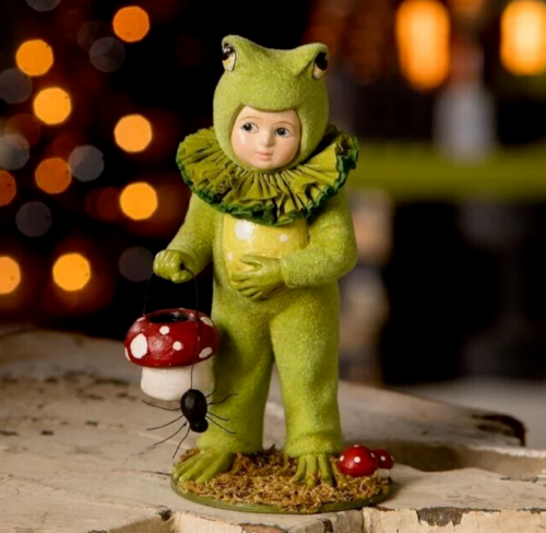 Bethany Lowe Dressed Up Ollie Frog Boy Halloween Figurine TD2222 NEW - Picture 1 of 2