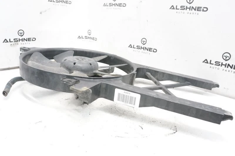 Conjunto de motor ventilador de refrigeración condensador Nissan Frontier 2007-2019 92120-ZL00A OEM Foto 3 de 4