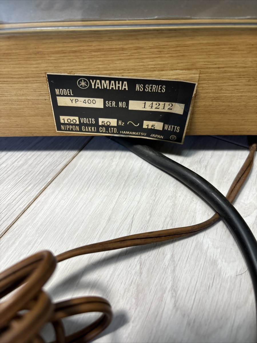 Yamaha YP-400 Natural Sound System Vintage Turntable For