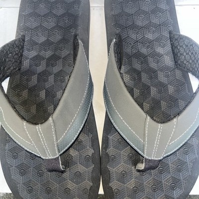 Reef Mens The Ripper  black size 12 in men s